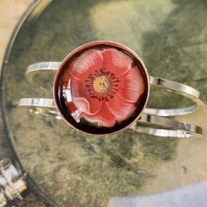 Pink camellia bracelet